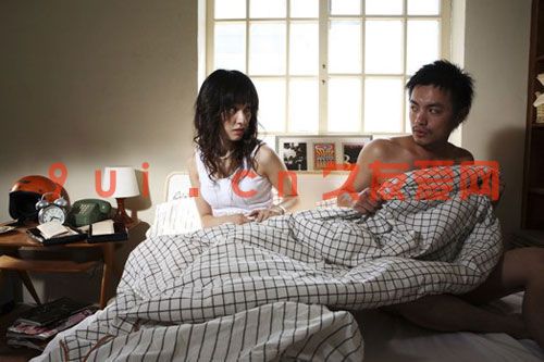 一夜情：现代爱情的瞬间与永恒 —— 探索激情背后的自我与成长